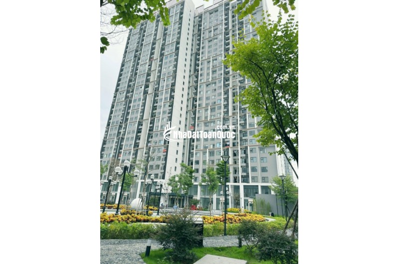 Tự động hóa Phần mềm phù hợp cho môi giới cá nhân, nhóm hoặc cả sàn giao dịch quy mô lớn.